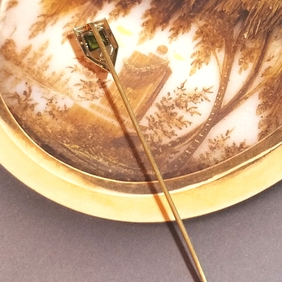 1920s SOLID 14KT & PLATINUM Diamond and Peridot Stick Pin - Picture 5 of 8
